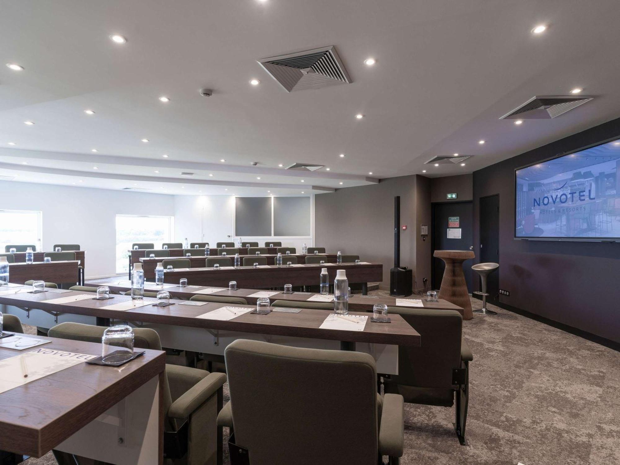 Novotel Poitiers Site Du Futuroscope Chasseneuil-du-Poitou Ngoại thất bức ảnh
